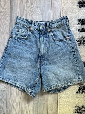 Zara High Rise Mom Denim Shorts